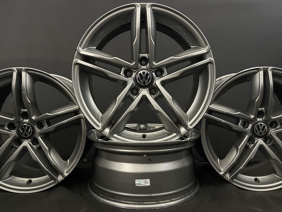 Диски R17 5x112 Et45 7.5J. Volkswagen Passat B8 B7 B6 Jetta Golf Audi