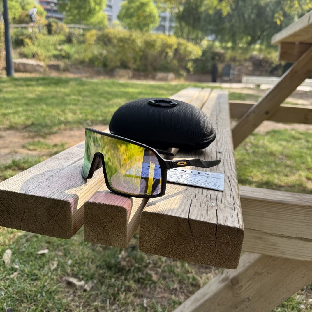В НАЛИЧИИ | Очки Oakley Sutro / Sutro Lite
