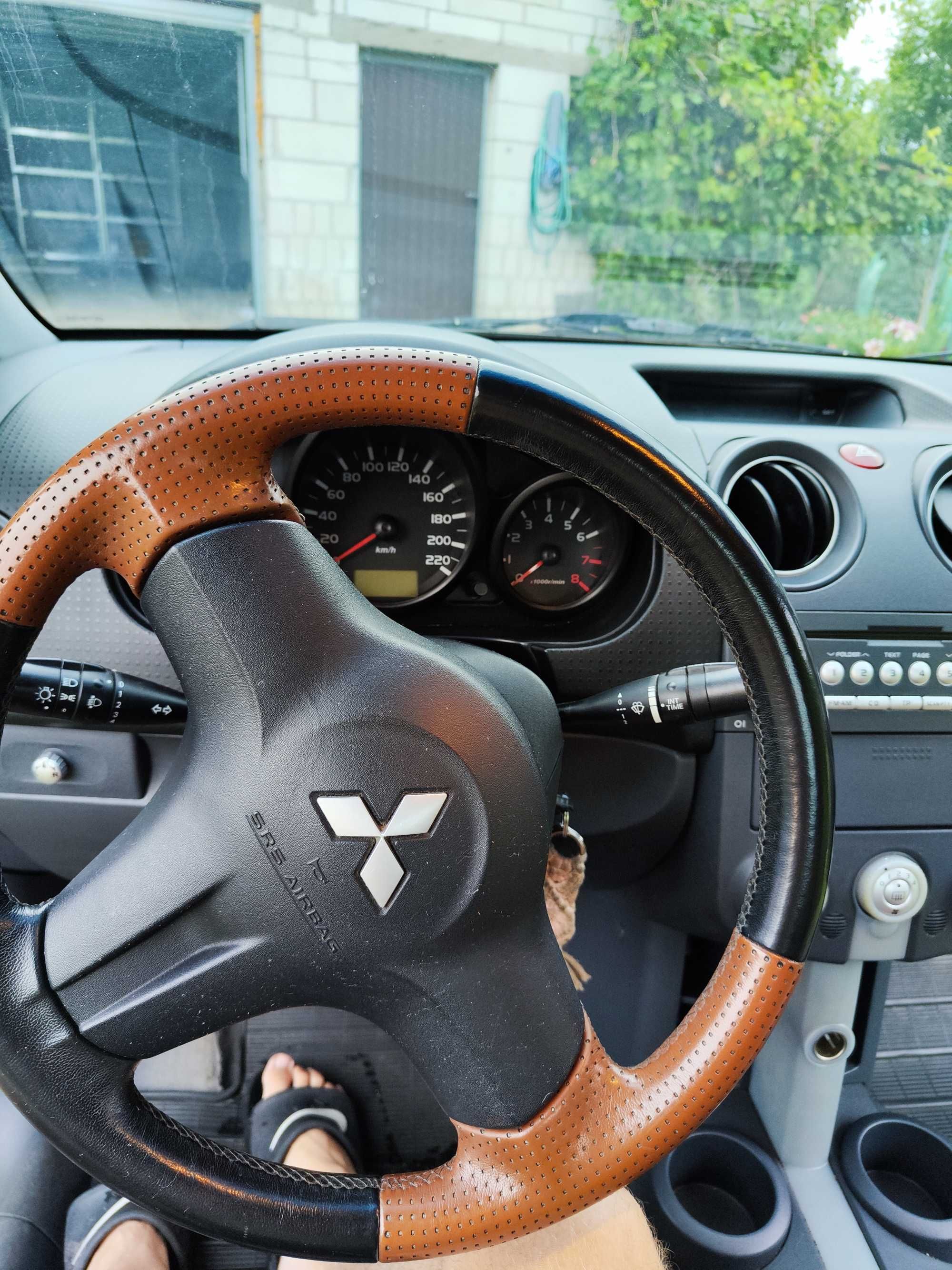 Mitsubishi Colt CZC