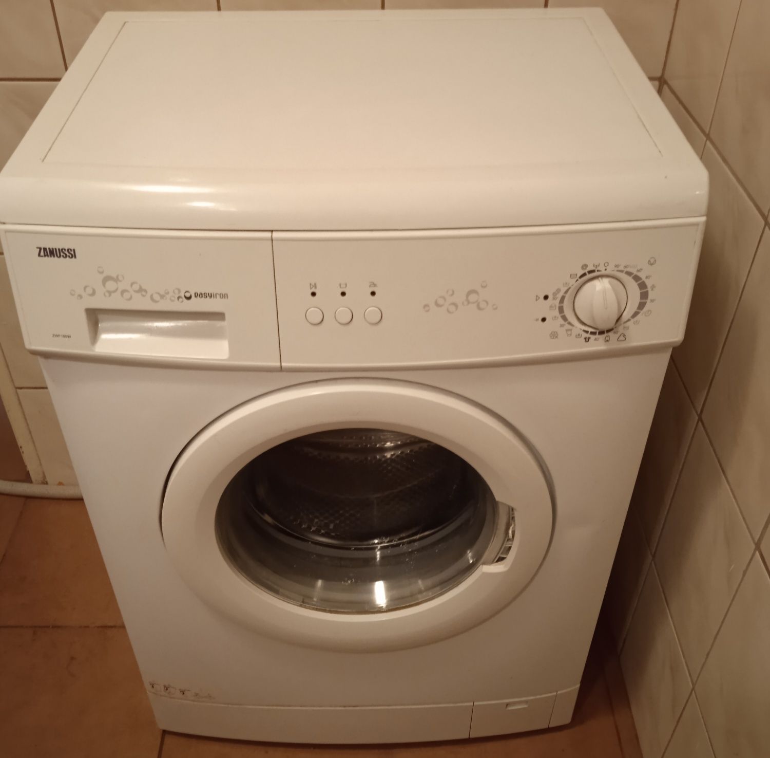 Komplet Mango kombiwar halogenowy i pralka Zanussi