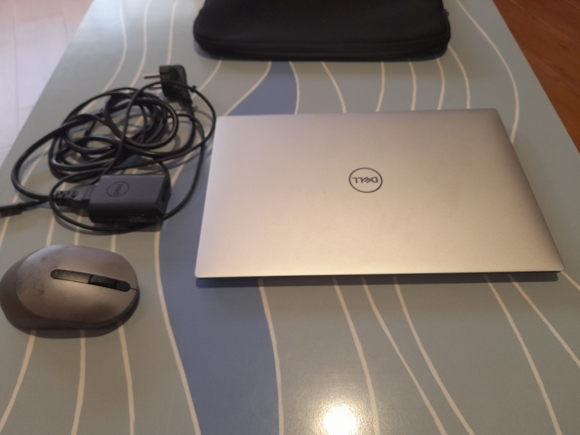 Notebook portátil DELL XPS 9310 i7 1TB