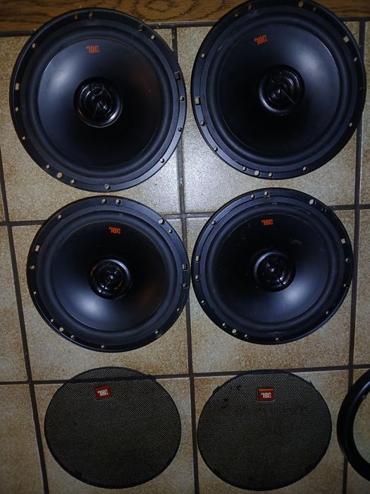 Sprzedam głośniki samochodowe jbl