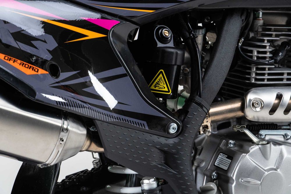 Мотоцкил JHL LX3 300