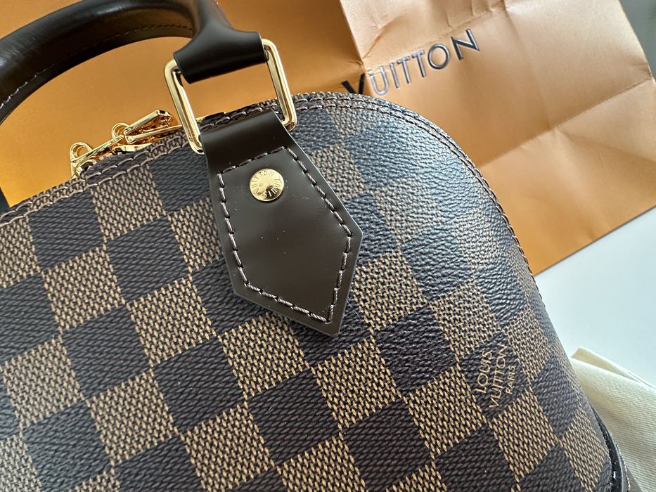 Louis Vuitton alma BB
