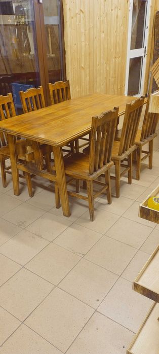 Stół z  6 krzesli