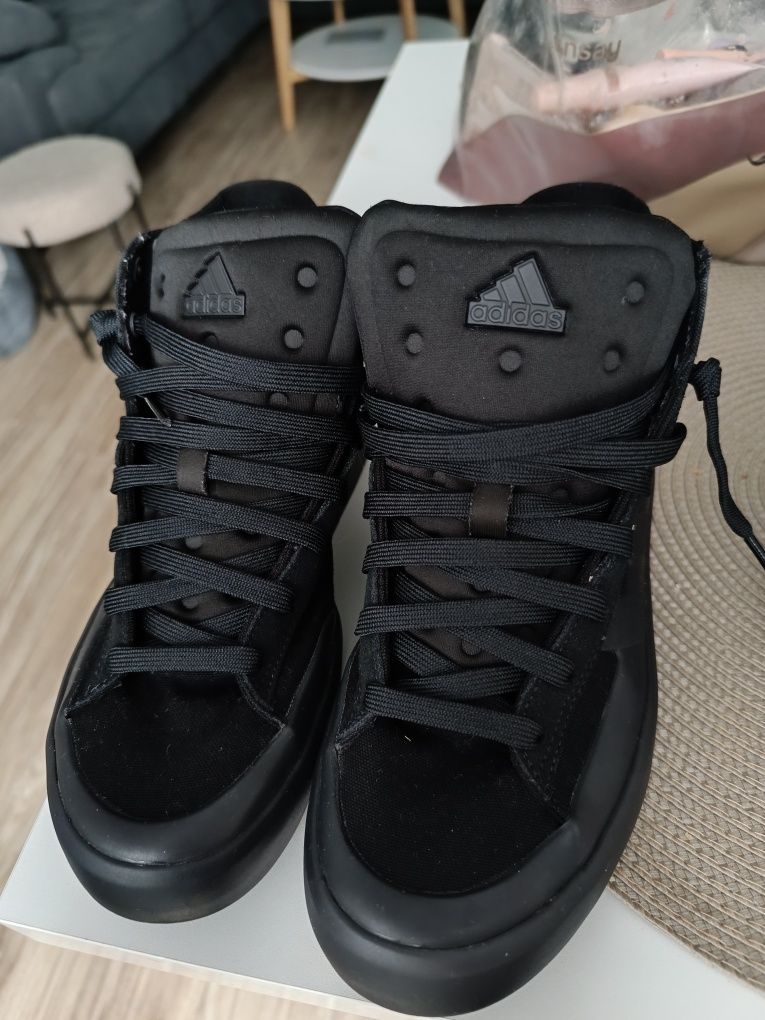 Buty adidas czarne