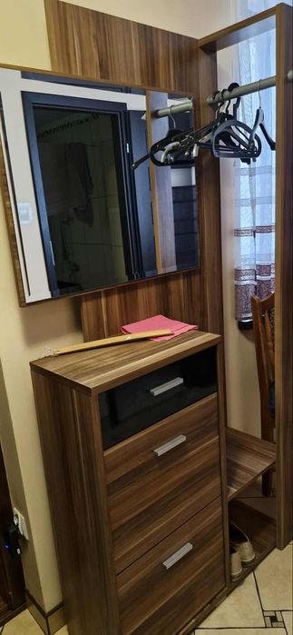 Zestaw mebli do przedpokoju