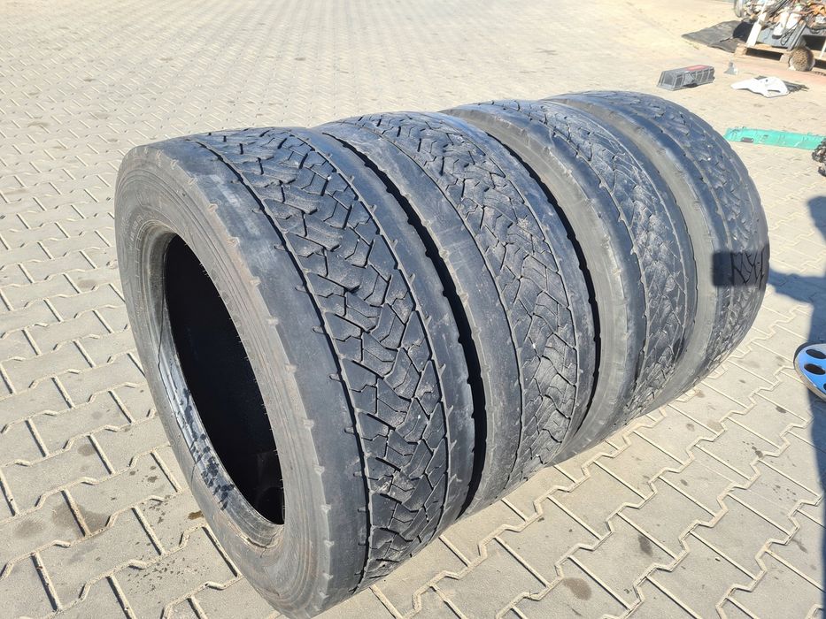 Opony koła tył Goodyear Kmax D GEN-2 295/55 R 22.5