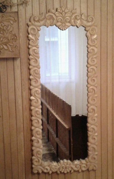 Дзеркало деревяна рама