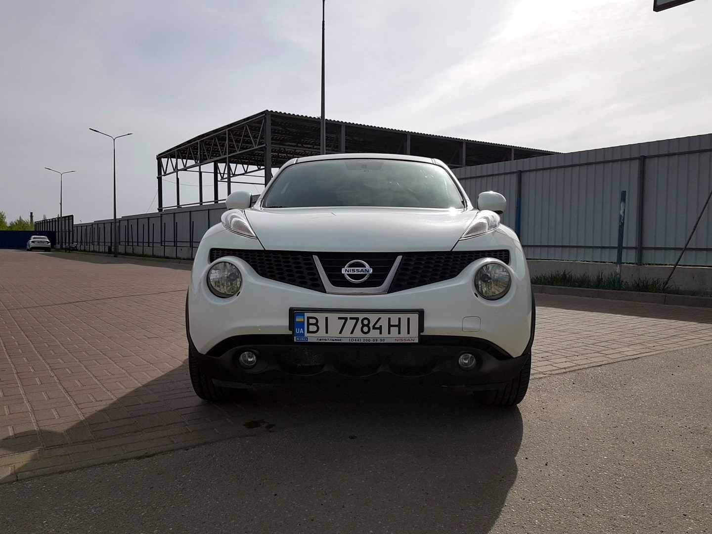 Nissan Juke 2012, I покоління  •  1.6T CVT (117 к.с.)