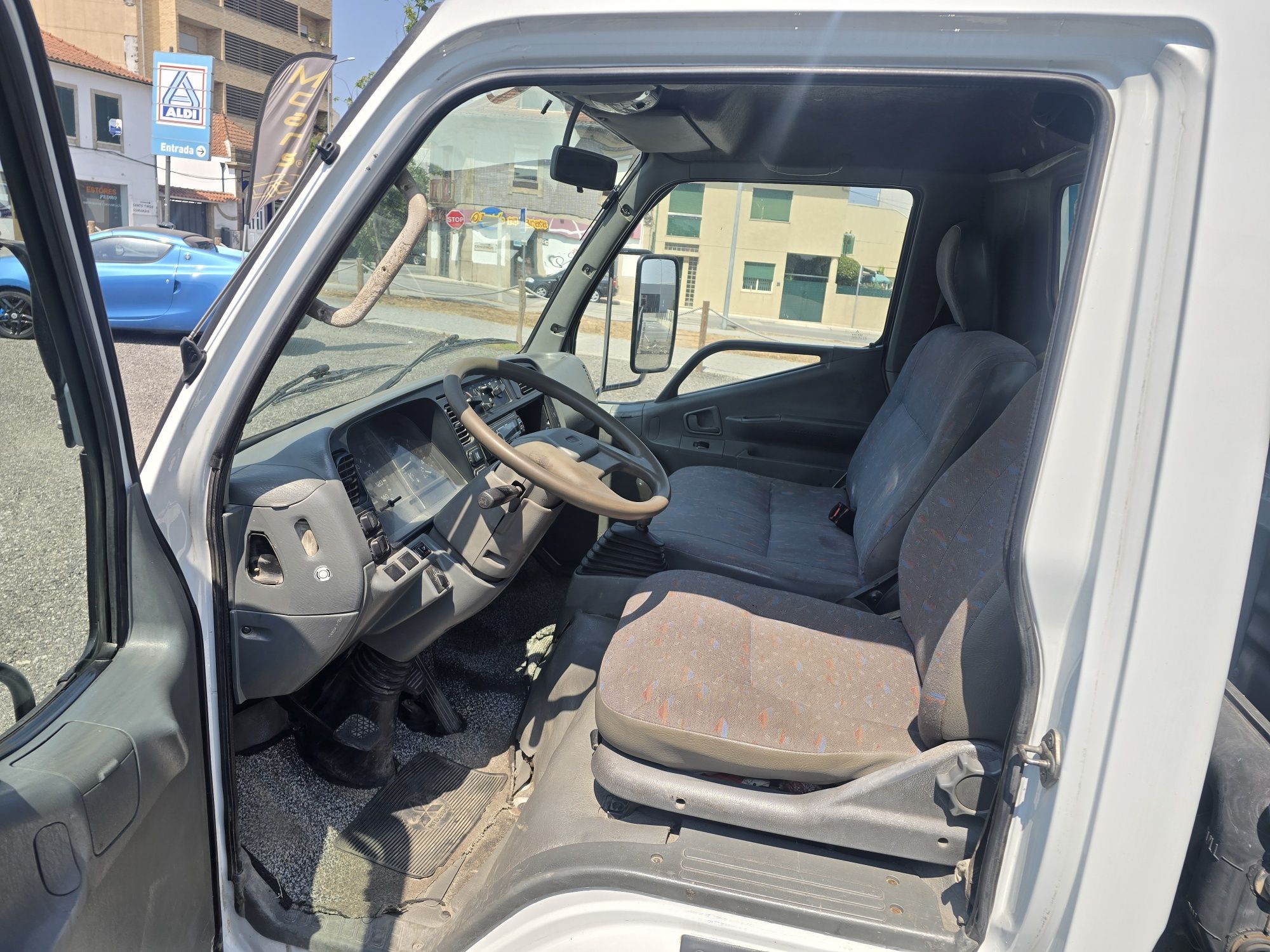 Mitsubishi canter 3.0 Turbo, 2002