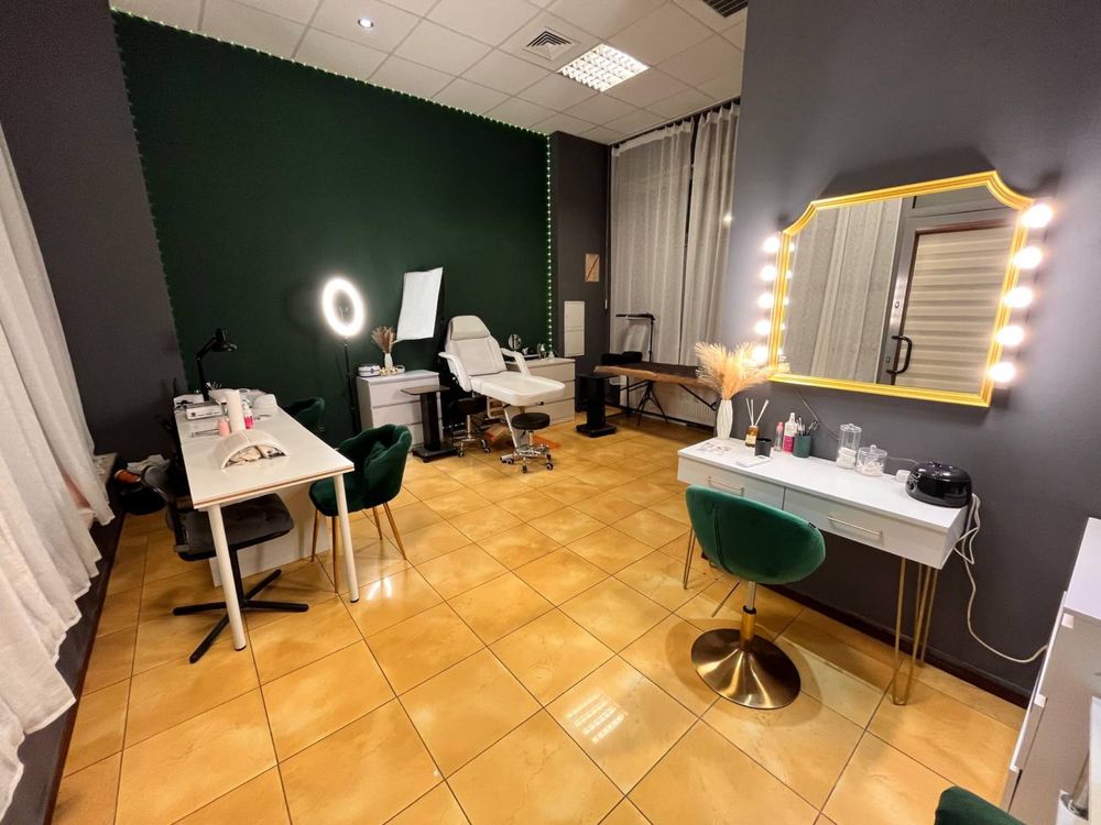 Salon kosmetyczny z bazą klientow