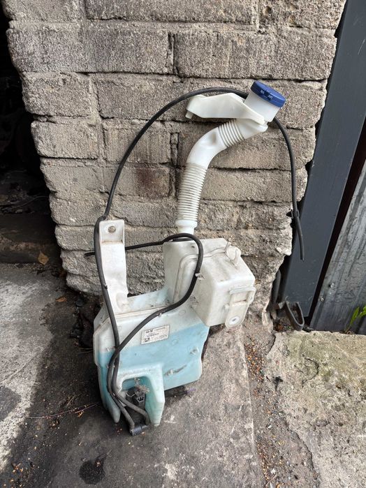 Opel Corsa F Zbiornik Zbiorniczek Spryskiwaczy Kompletny