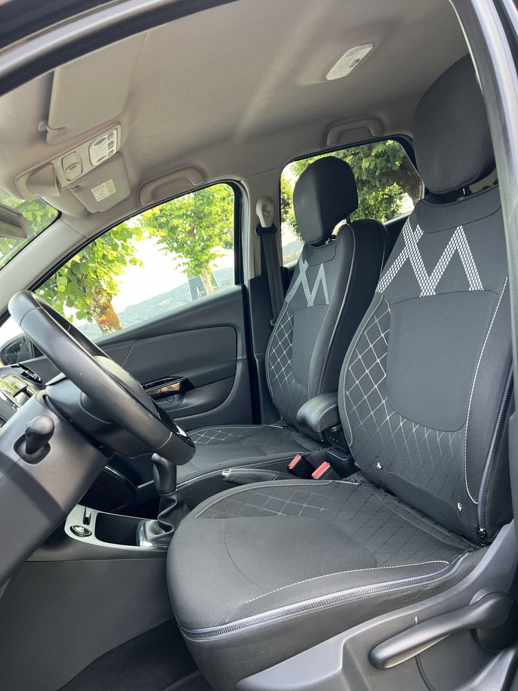 Renault Captur Exclusive  1500 DCI