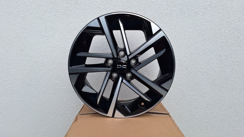 Nowe Alufelgi 5x114,3 R17 Et35 Renault Captur II Dacia Duster Bigster