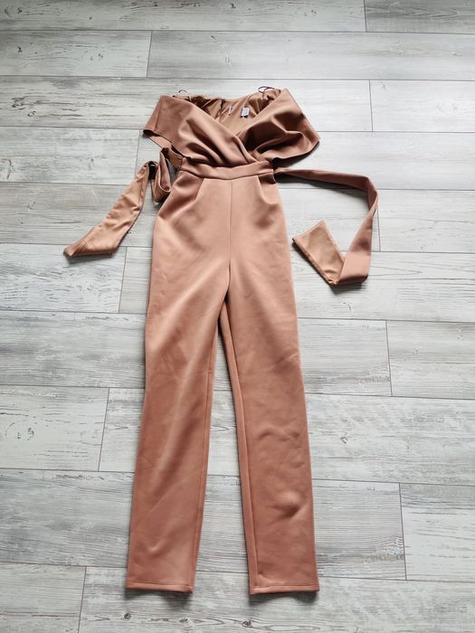 Kombinezon XS/S bez morelowy Asos