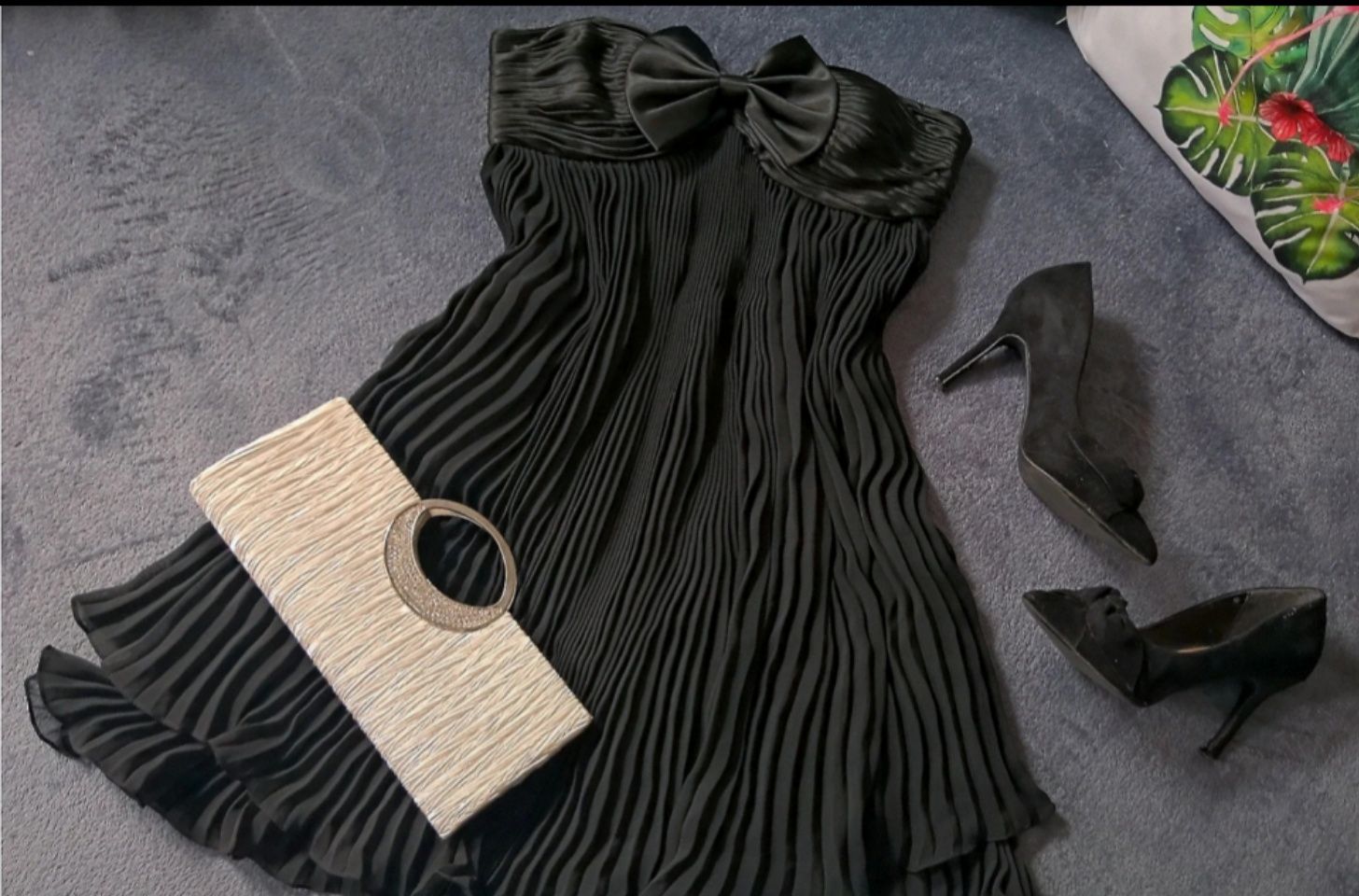 Suknia sukienka plisowana czarna okazja bal wesele ślub kolacja urodzi