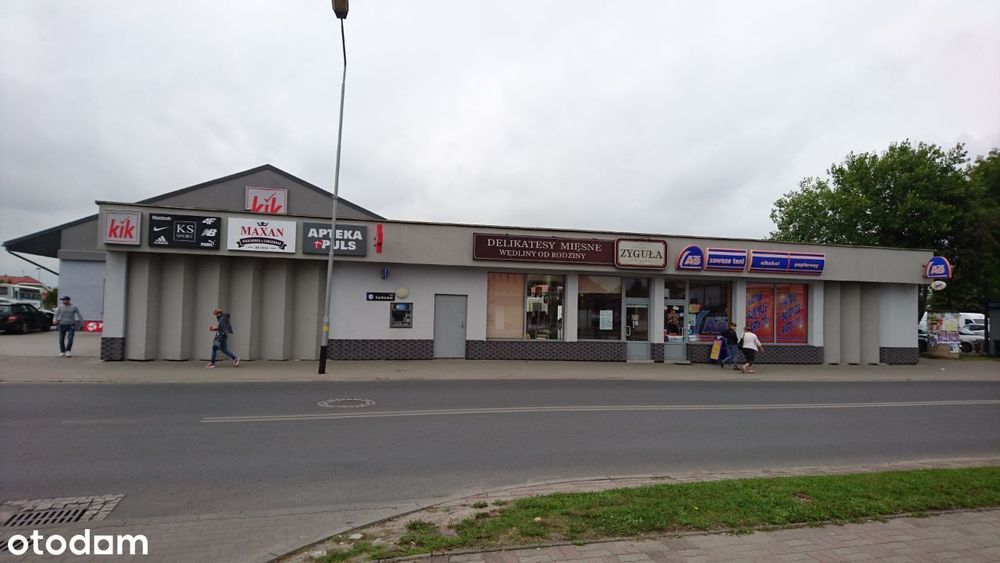 Wynajmę plac przy centrum handlowym