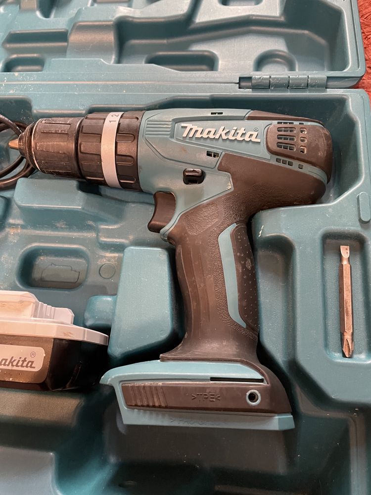 Aparafusadora makita 14.4v