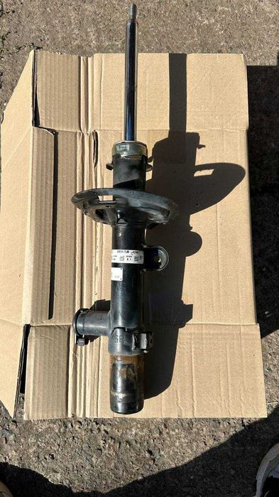 Амортизатор Acura RDX 2020