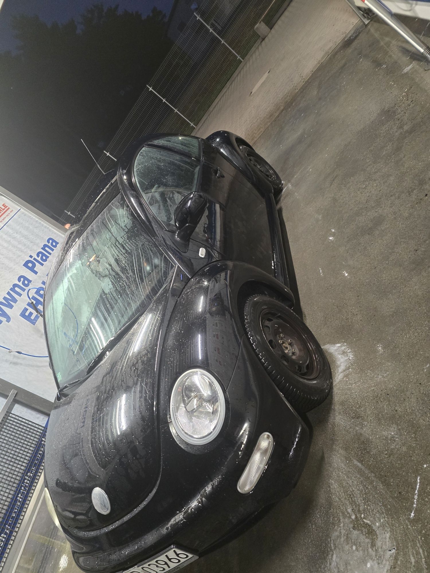 VW New Beetle 2000 2.0 benzyna