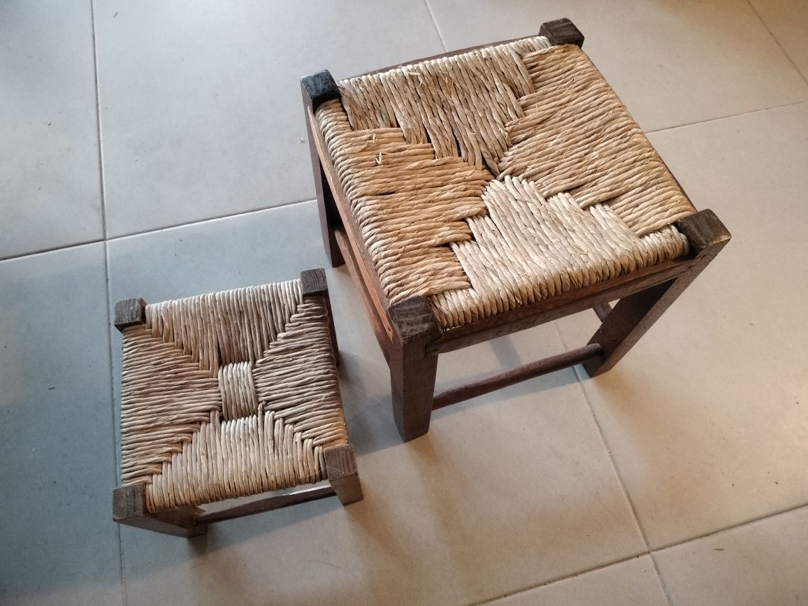 Banquetas empilháveis