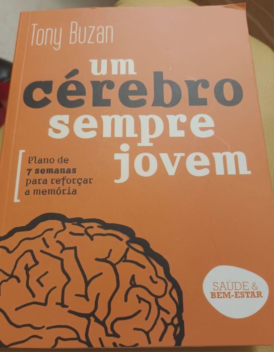 Livro "Um cérebro sempre jovem"