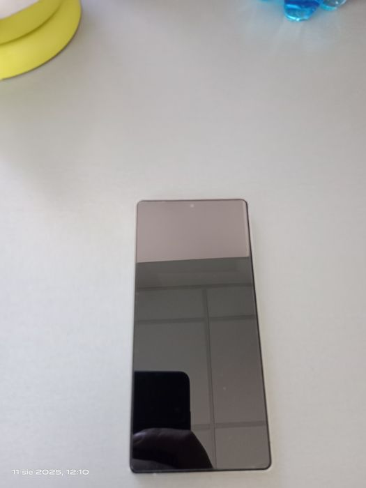 Samsung Galaxy s25 ultra jak nowy po serwisie.