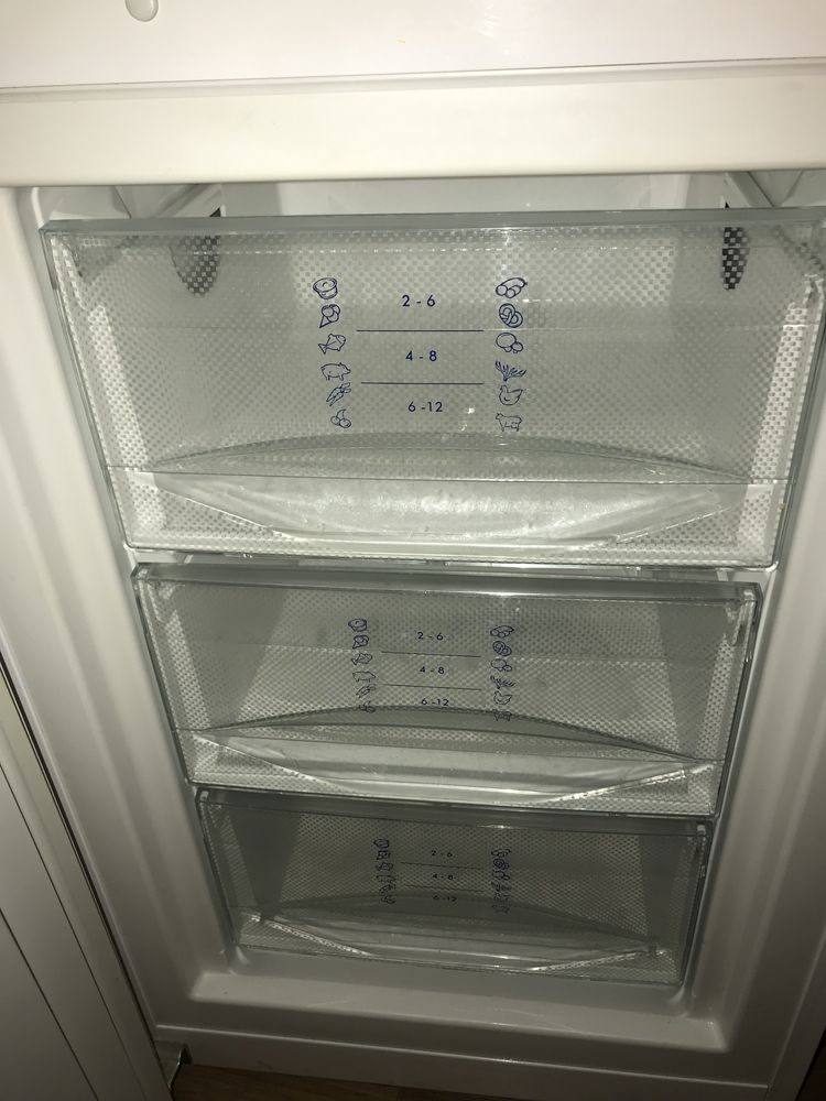 Продам холодильник Liebher cup3011,б/у