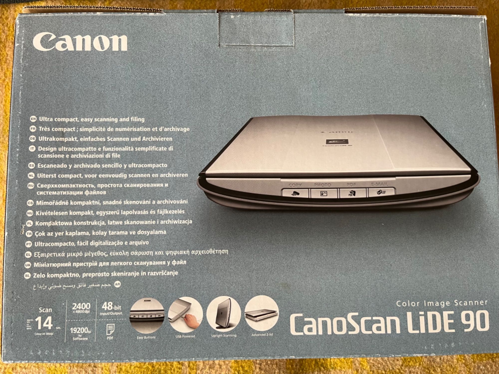 Skaner CanoScan LiDE 90.