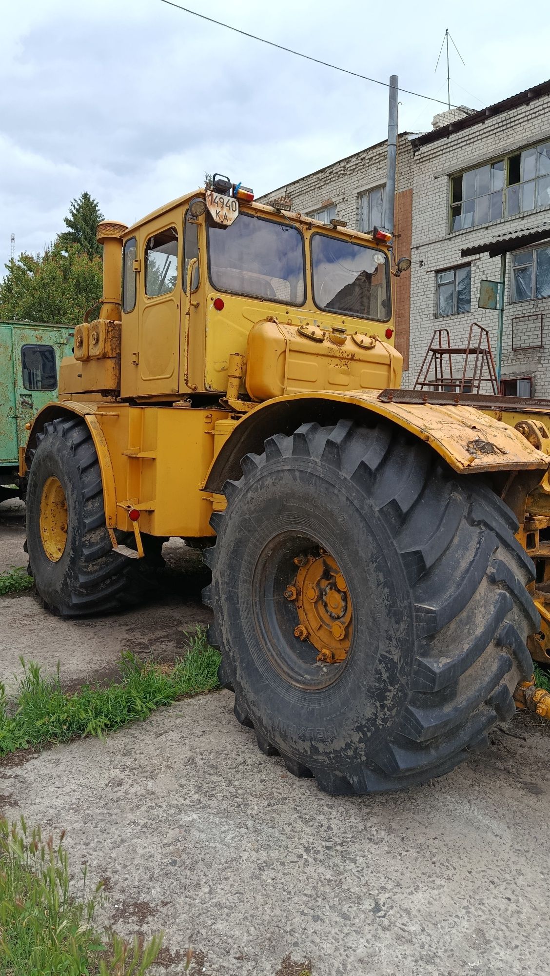 Кіровець К-701, трактор