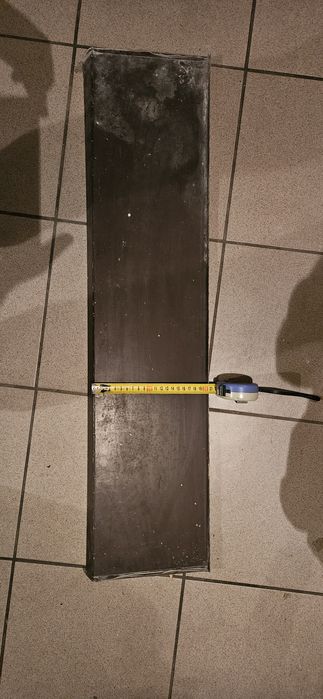 Parapet 90x20,5 aluminiowy