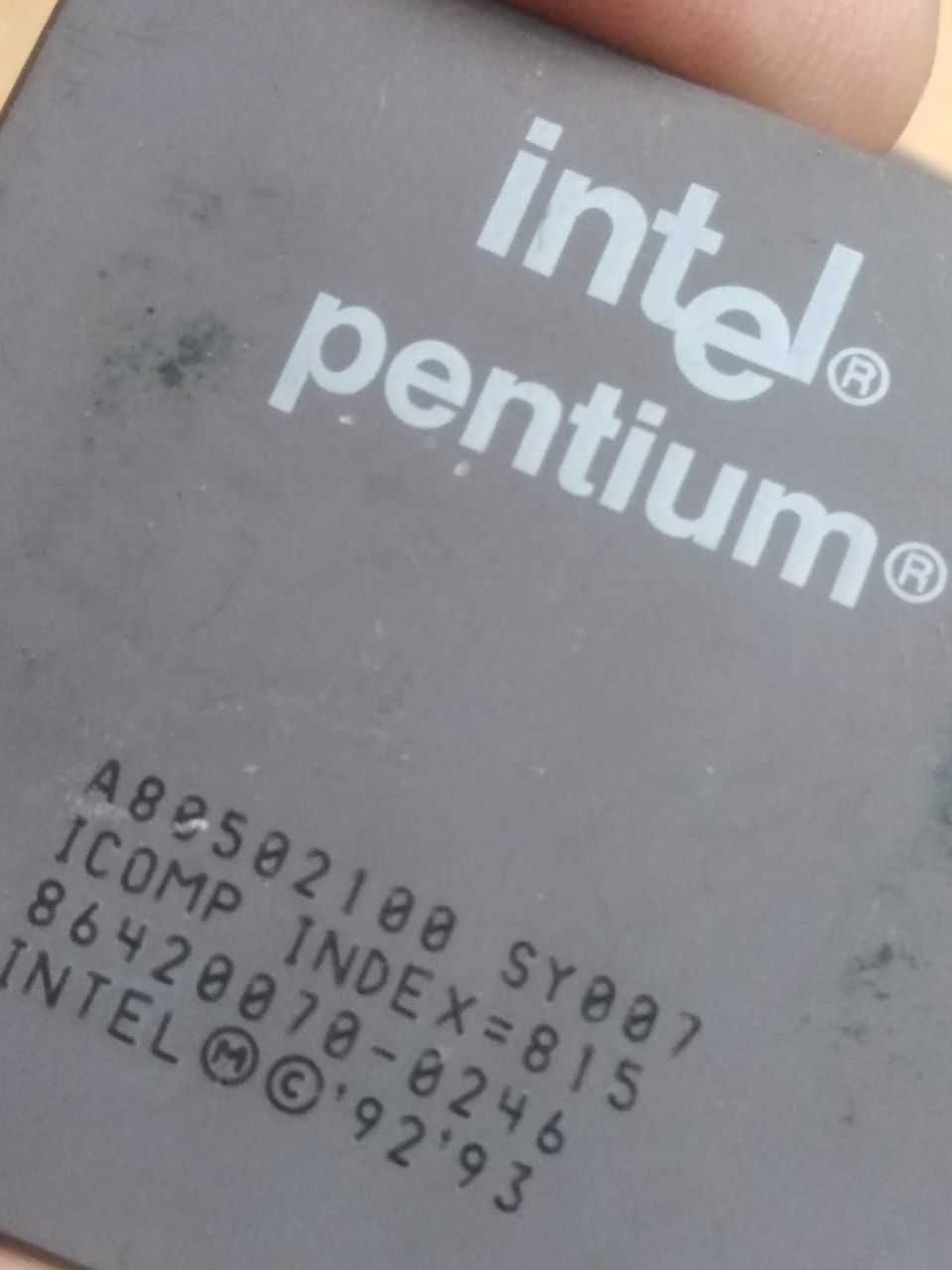 Процессор Pentium (Core 2Duo)
