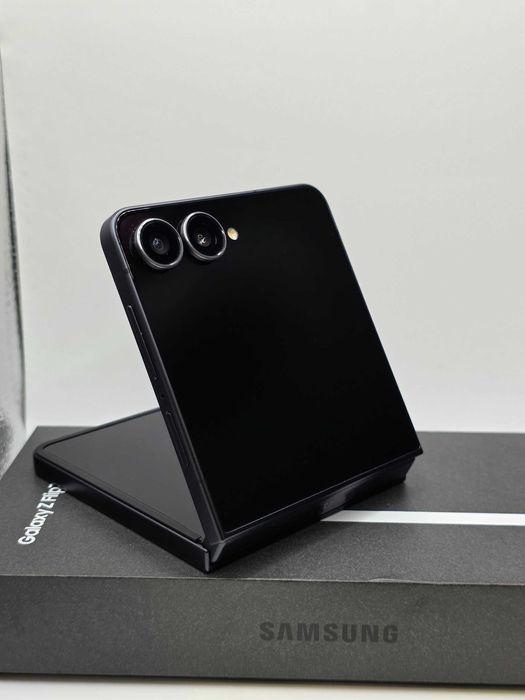 Samsung Z Flip 7 256 Європа