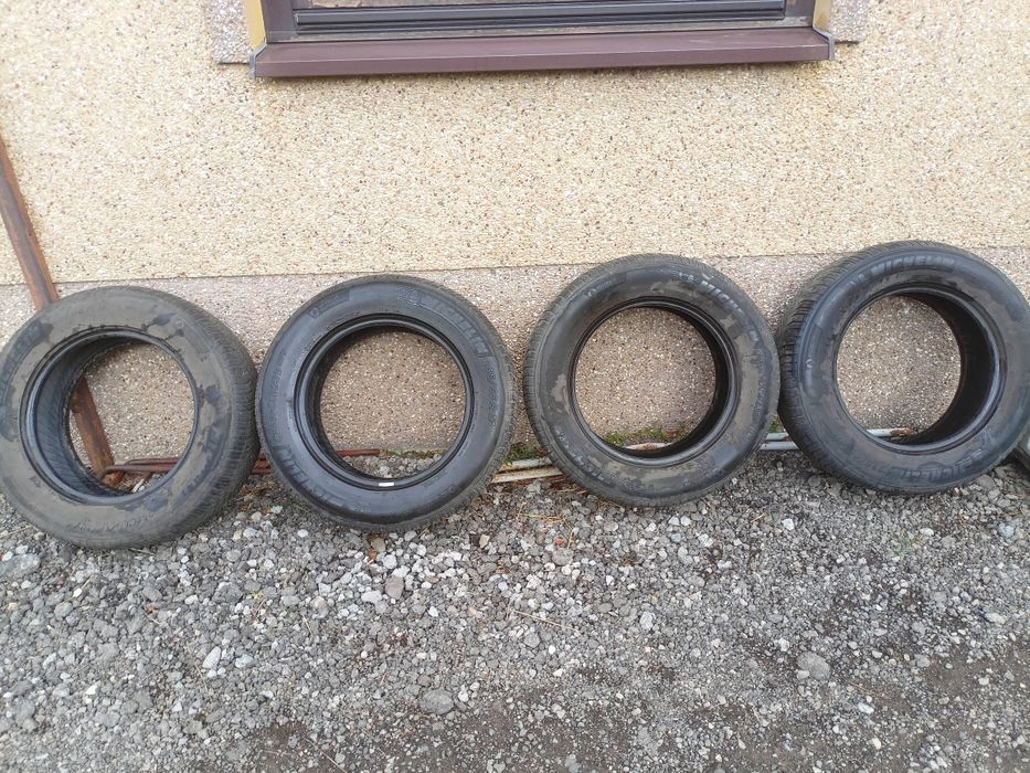 Opony 235/65r17 wielosezonowe Michelin crossclimate SUV