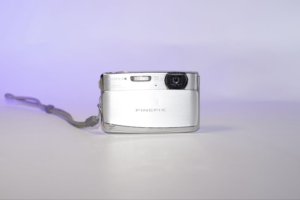 Цифровий фотоапарат компакт Fujifilm FinePix Z70 мильниця g7x вінтаж