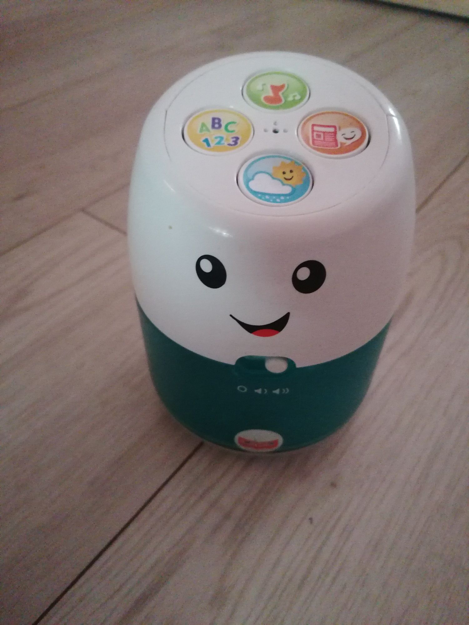 Głośniczek Fisher Price w języku niemieckim