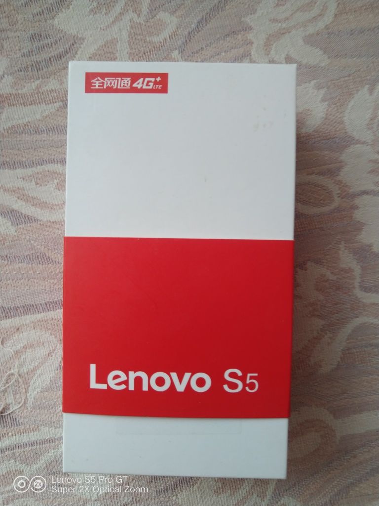 Продам Lenovo S5 red.