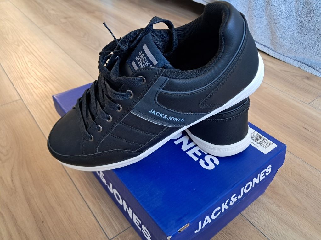 Sneakersy Jack&Jones r. 43. NOWE.