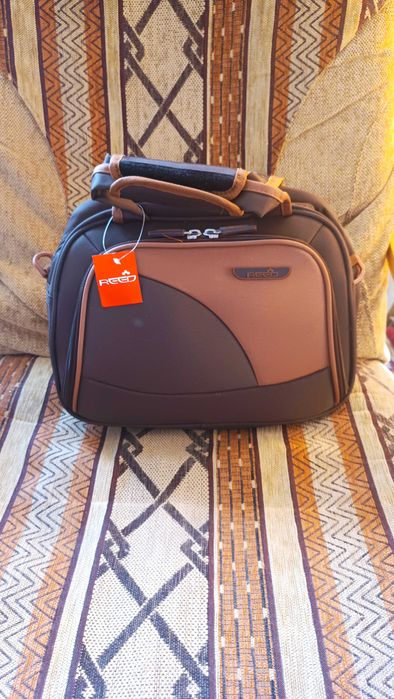 Torebka podróżna Reed do założenia na walizkę