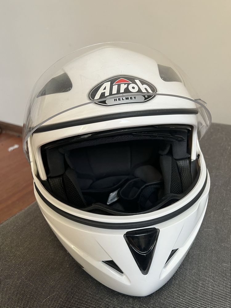 Kask na motor Airoh