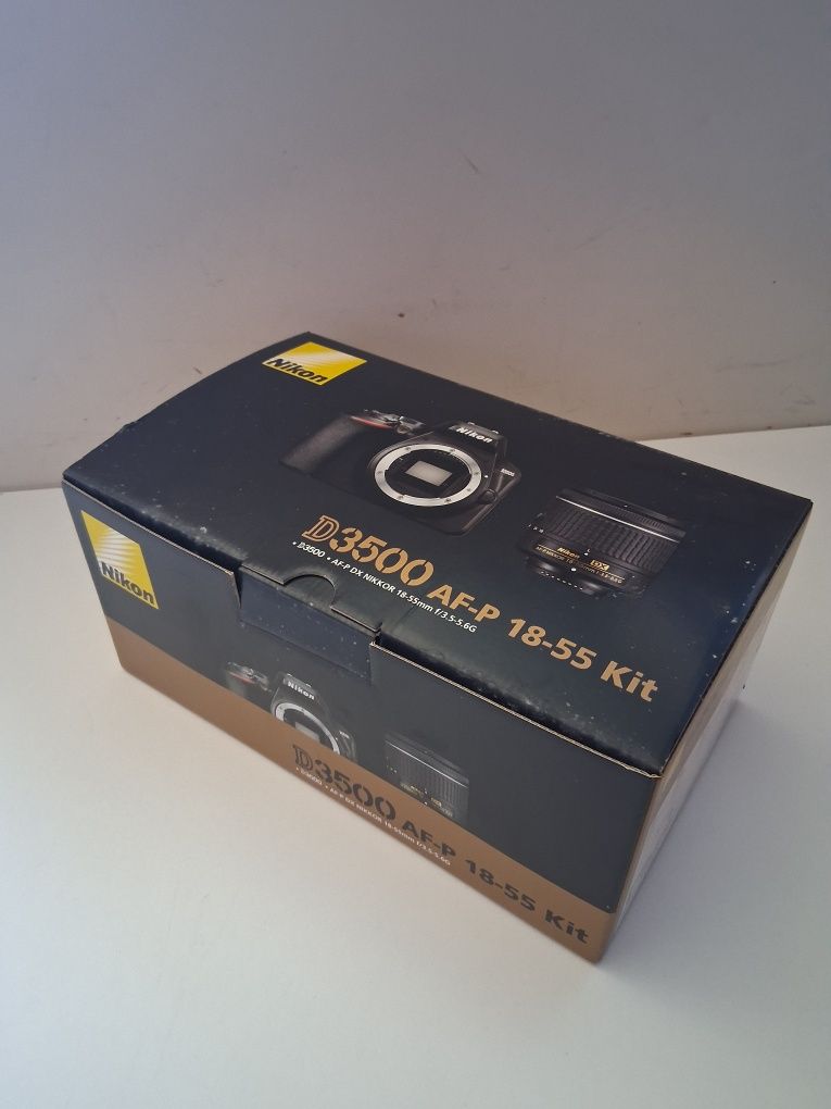 Kit Nikon D3500 + Lente 18-55mm + Cartão SD 64GB