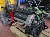 Motor bmw M60B30 V8 218cv