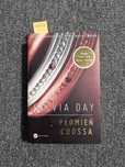 9767. "Płomień Crossa" Sylvia Day