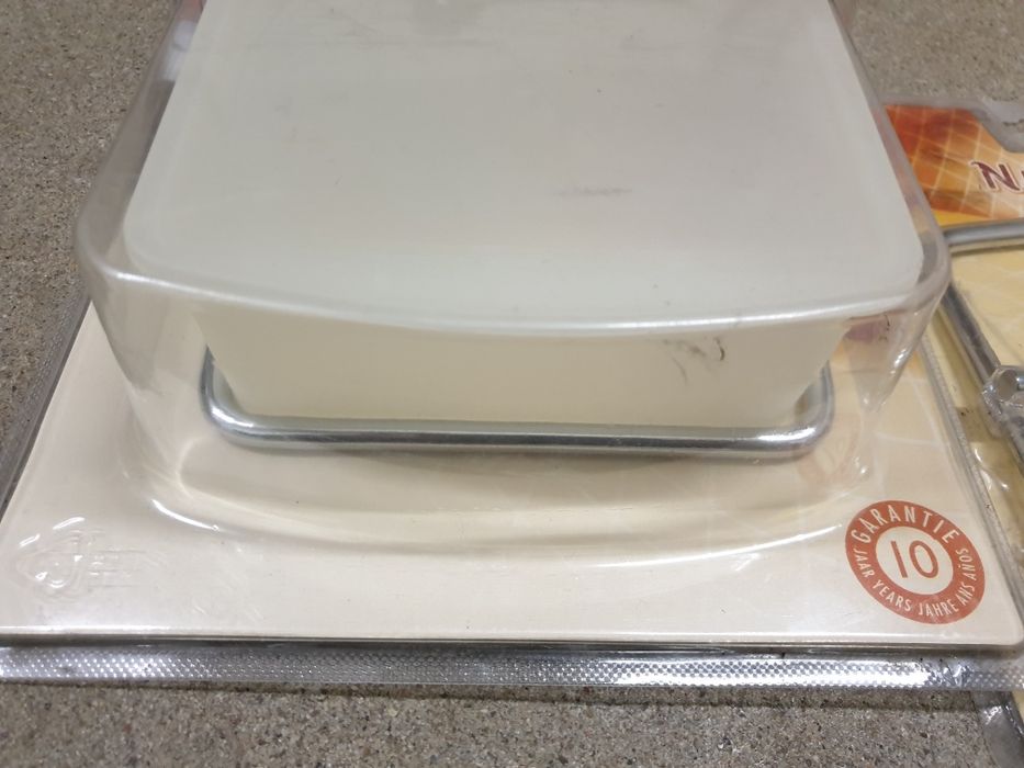 zestaw łazienkowy uchwyt na papier toaletowy i mydło