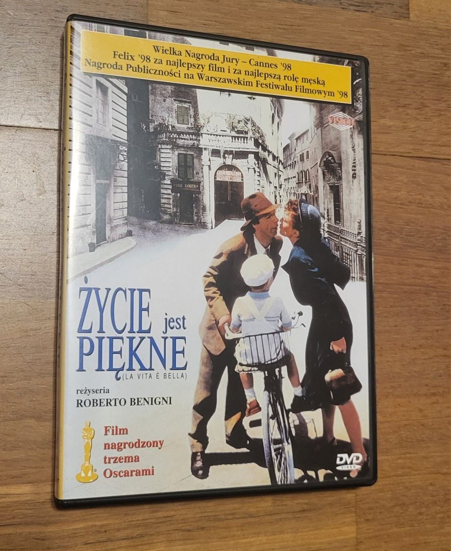 Życie jest piękne, film nagrodxony 3 Oscarami