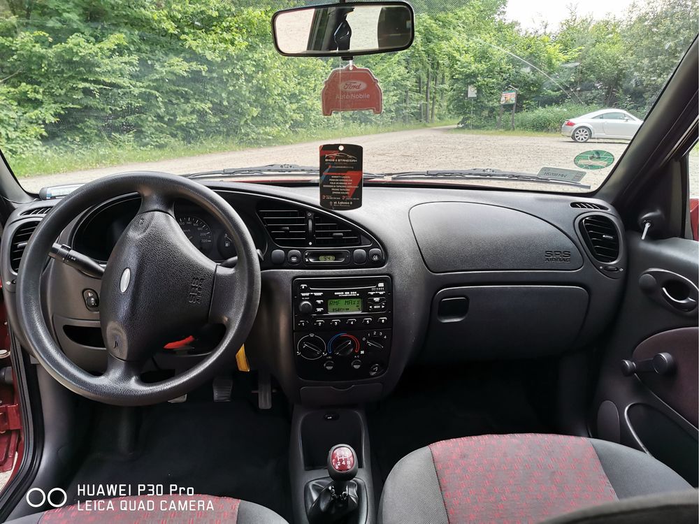 Ford Fiesta 1.3 benzyna 2002