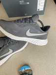 Nike Revolution 7 /2021/(42,5-27-27,5 см.)