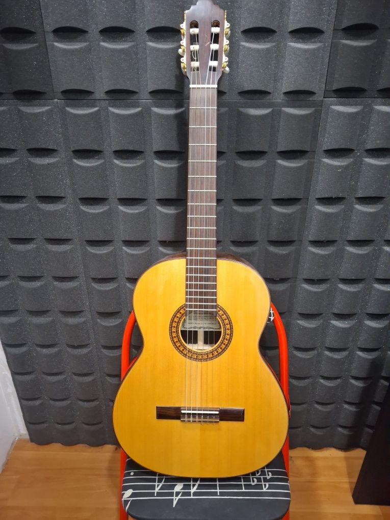 Guitarra classica Artesanal