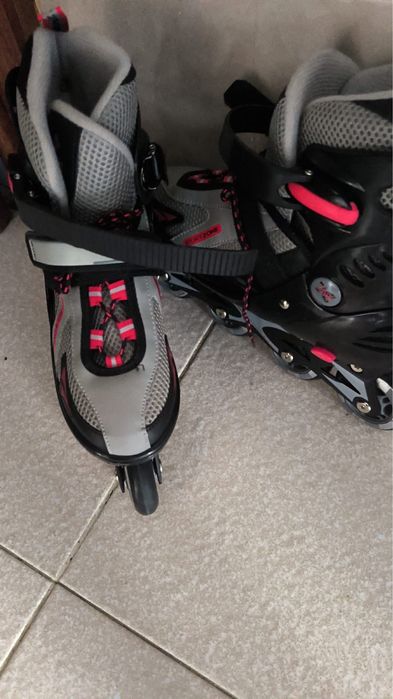 Patins em linha como novos
